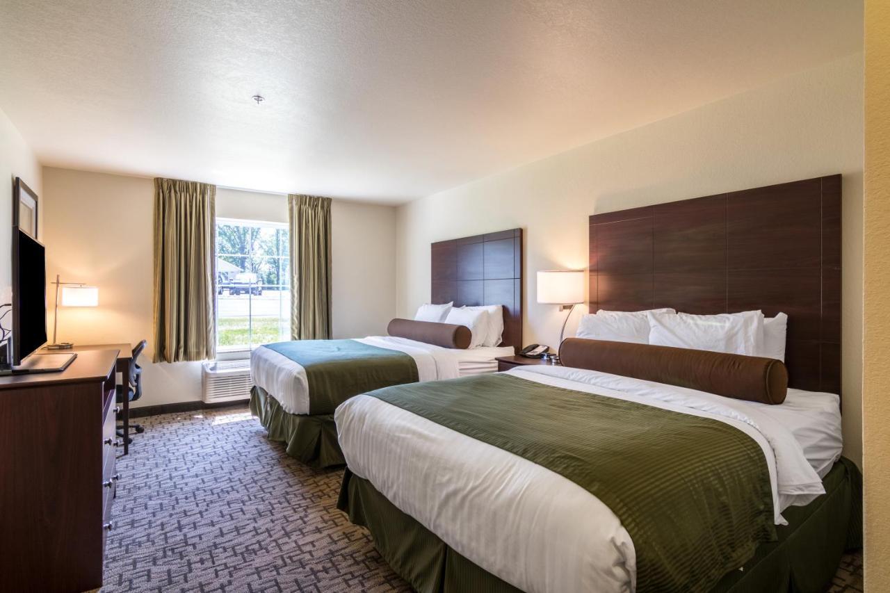 Cobblestone Inn&suites - Hotel 3*