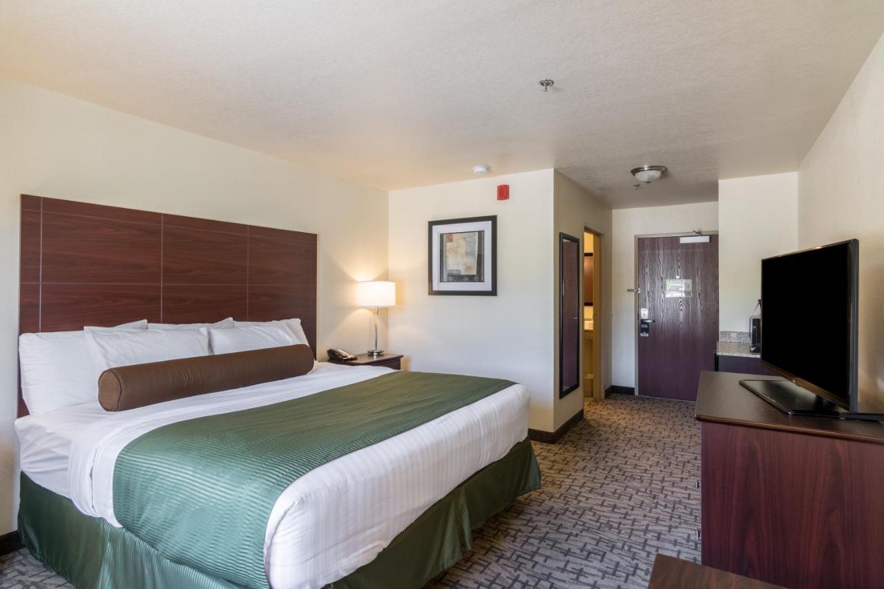 Cobblestone Inn&suites - Hotel Barron