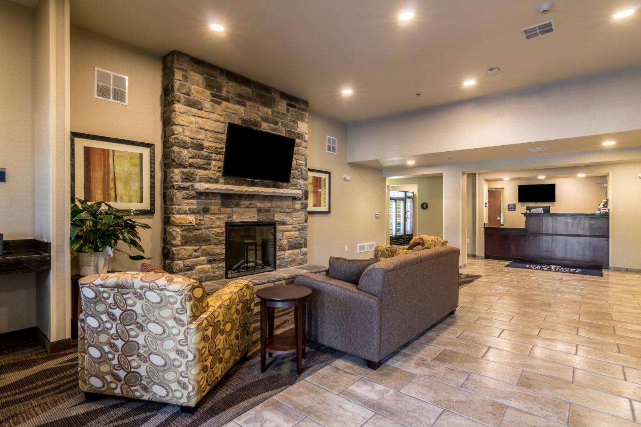 Cobblestone & - Hotel 3*
